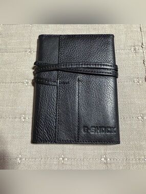 New G-SHOCK Men's Black Leather Folding Wallet/Pouch